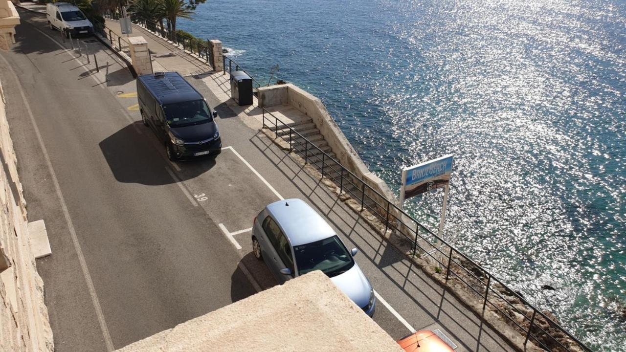 Luxury Seafront Apartment Banje Dubrovnik Eksteriør billede