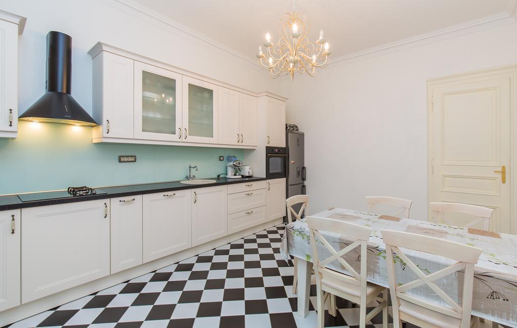 Luxury Seafront Apartment Banje Dubrovnik Eksteriør billede